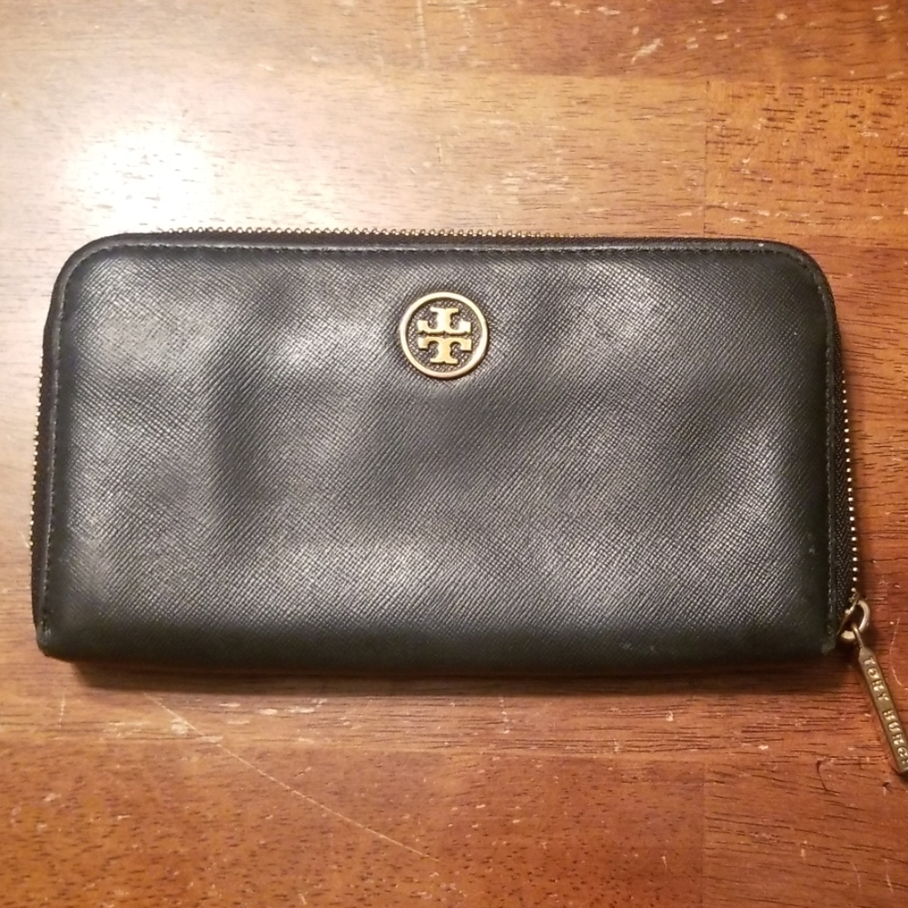 Tory Burch Wallet